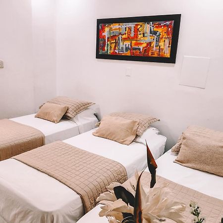 Hotel Radoa El Banco  エクステリア 写真
