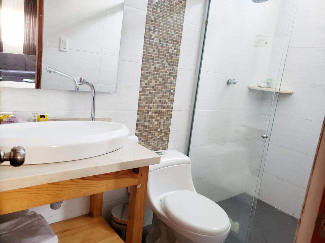 Hotel Radoa El Banco  エクステリア 写真